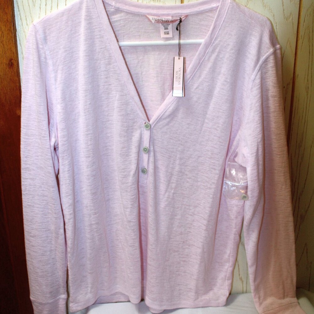 Victoria Secret Women's Long-Sleeve Top - Light Pink - Size Small - NWT